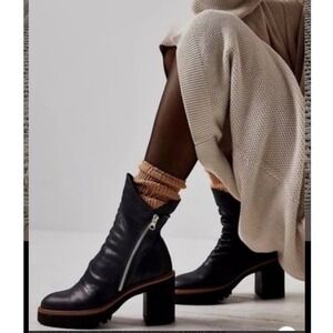 Free People Jack Zip Leather Boot Size 41 boho heel platform equestrian layered